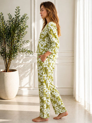 11054-Women Floral Printed Night Suit Set