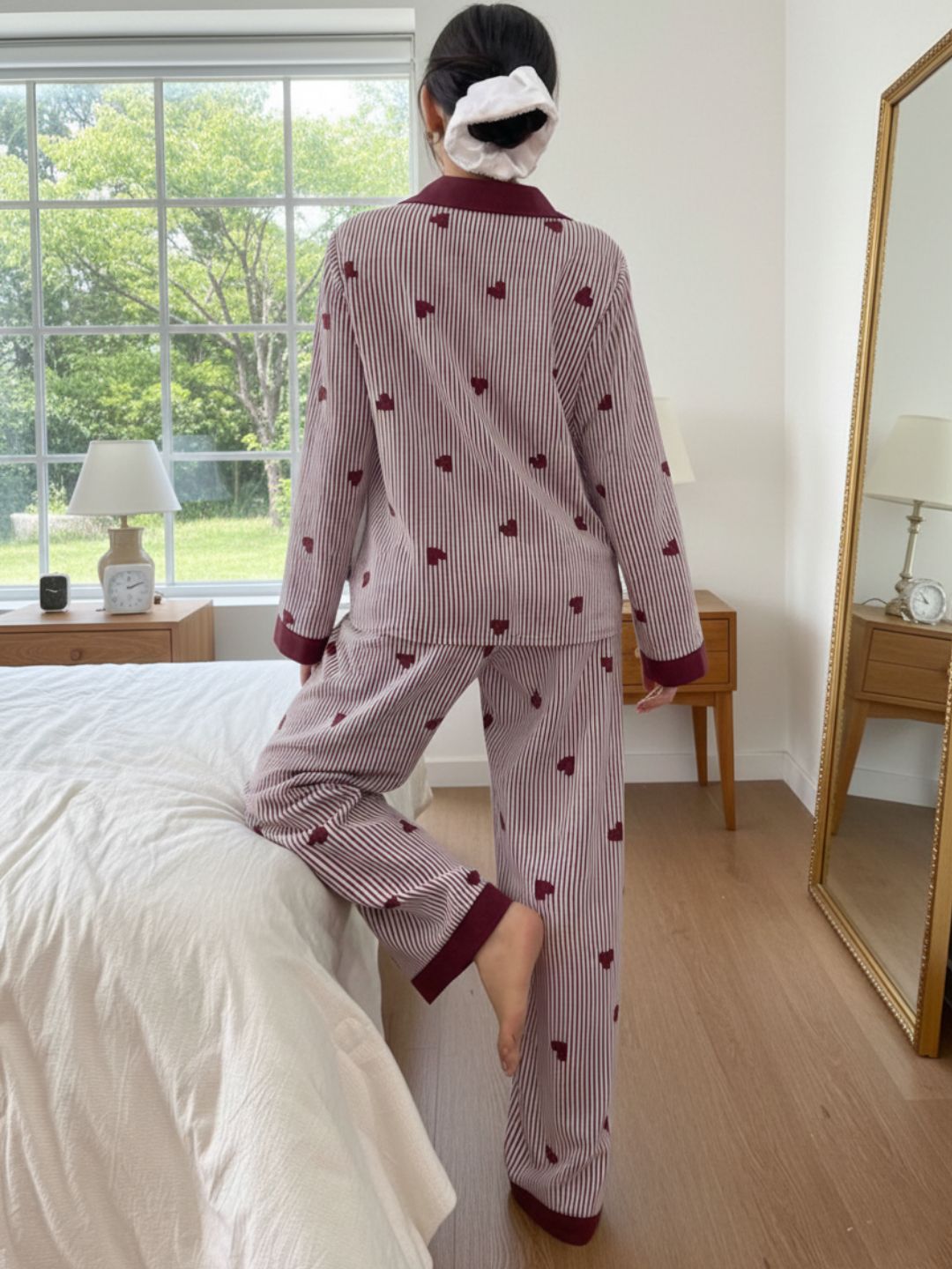 11016-Women Black & White Striped Heart Print Comfortable Shirt & Pyjama Nightwear Set
